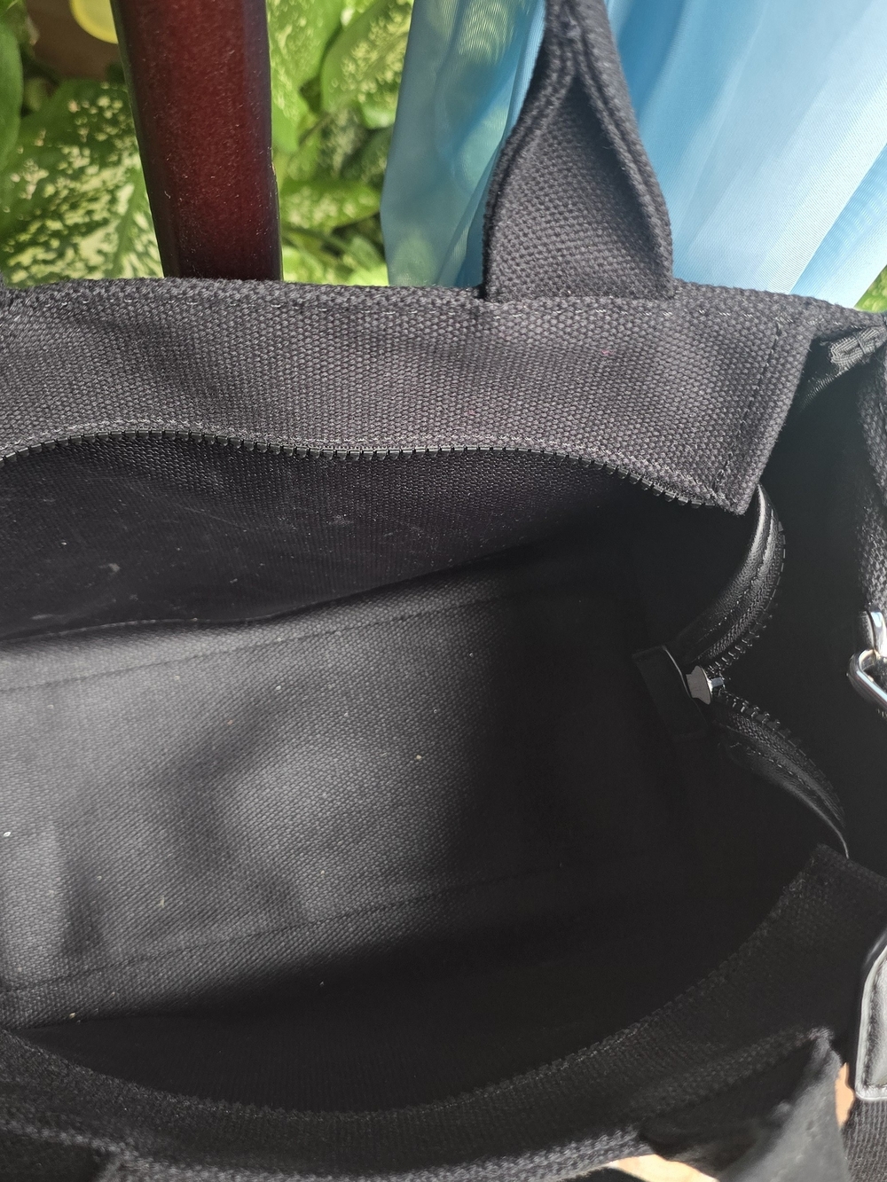 DKNY Women's Black Canvas Messenger Tote with Top Handles - Picture 4 of 4